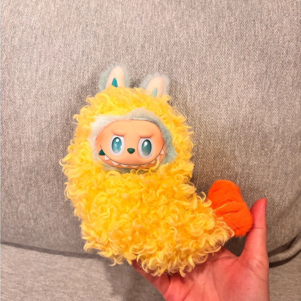 Labubu big into energy serenity with shrimp tempura outfit - Picture 2 of 6